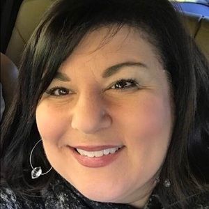 Meet your Posher, Terri